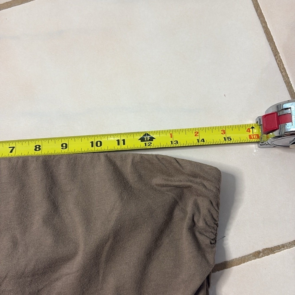 Strapless Tan Ruched Top. Small - Picture 5 of 9